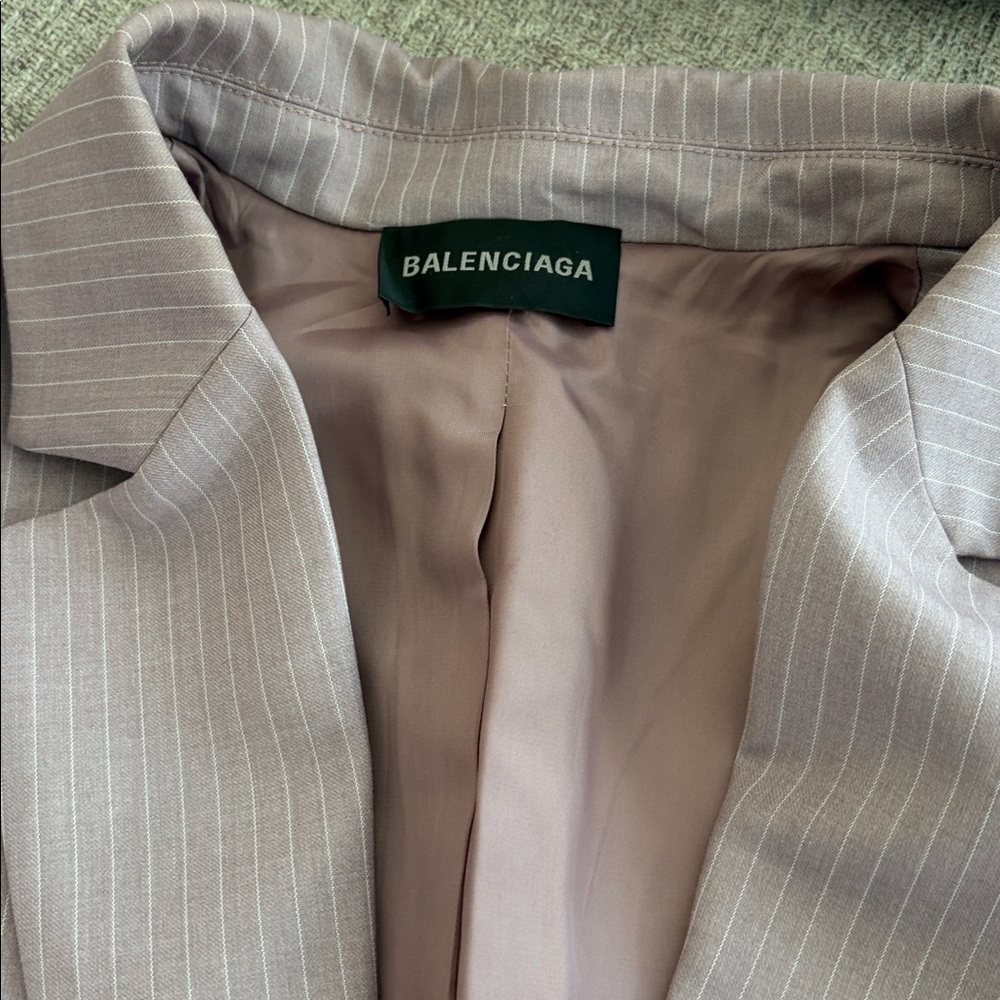Balenciaga Women's Blush Pinstripe Blazer - Picture 4 of 6
